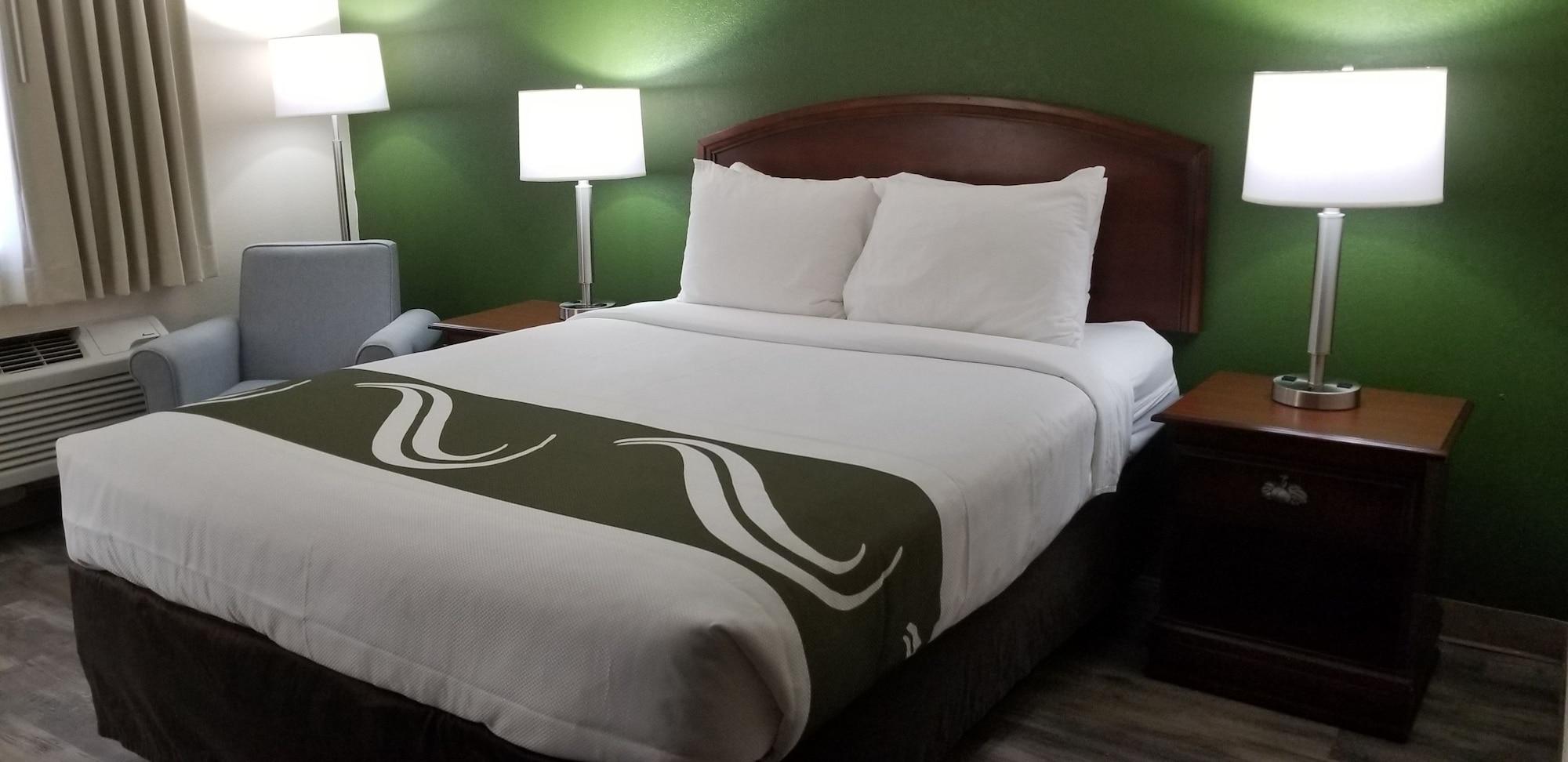 Quality Inn Pelham I-65 Exit 246 Екстер'єр фото