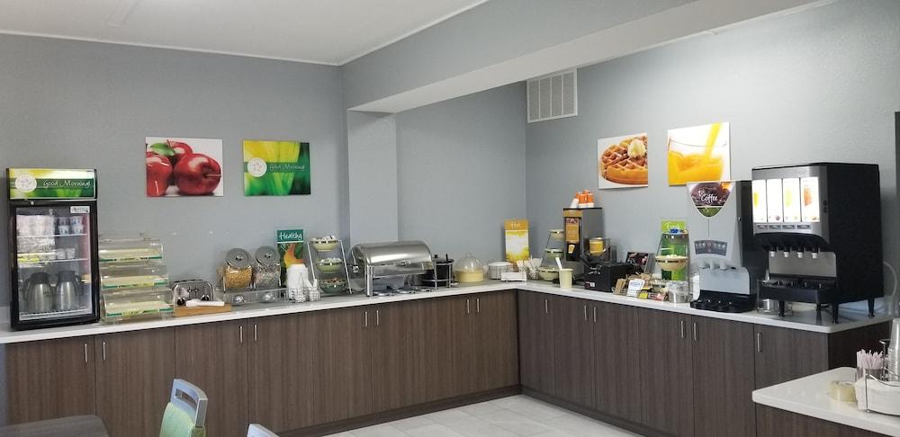 Quality Inn Pelham I-65 Exit 246 Екстер'єр фото