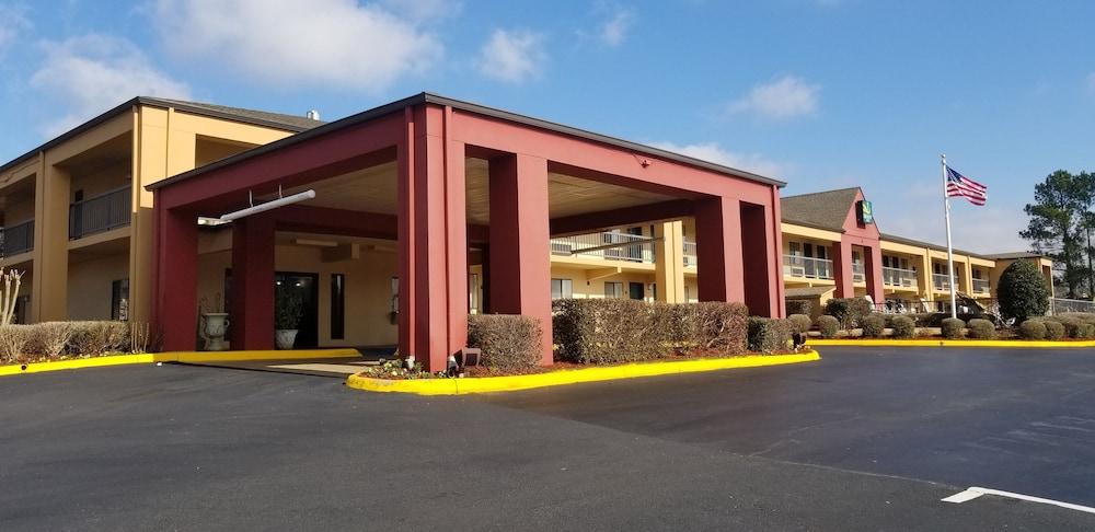 Quality Inn Pelham I-65 Exit 246 Екстер'єр фото