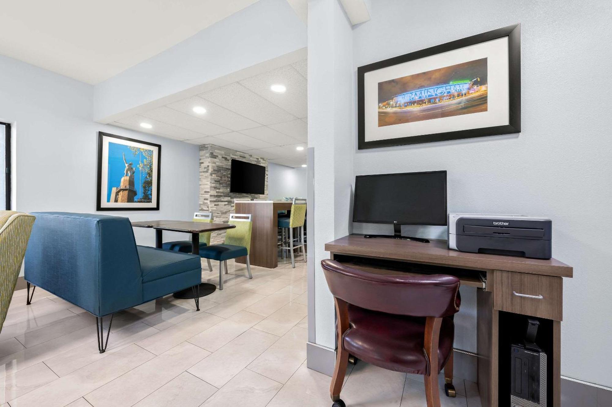 Quality Inn Pelham I-65 Exit 246 Екстер'єр фото