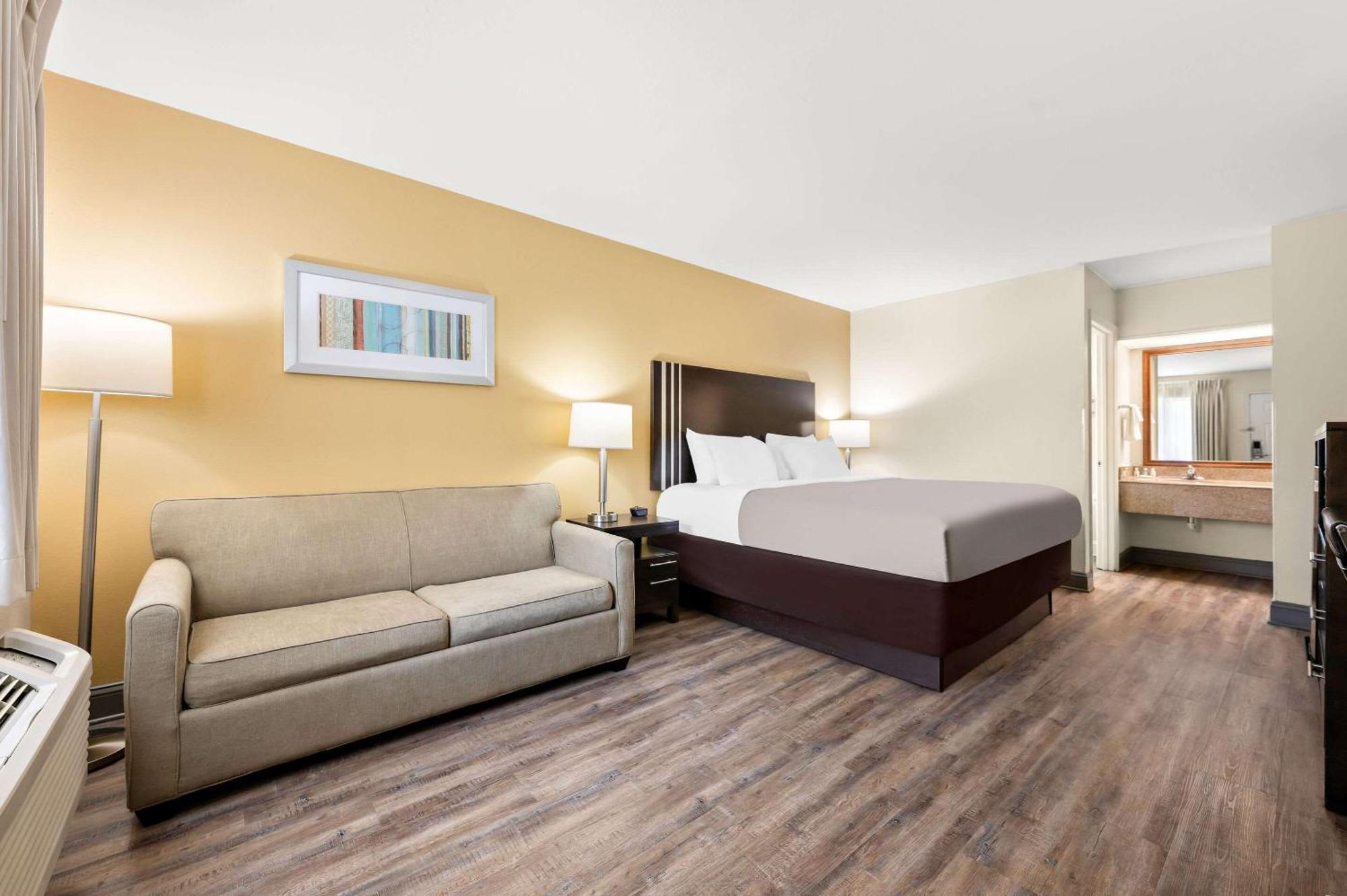 Quality Inn Pelham I-65 Exit 246 Екстер'єр фото